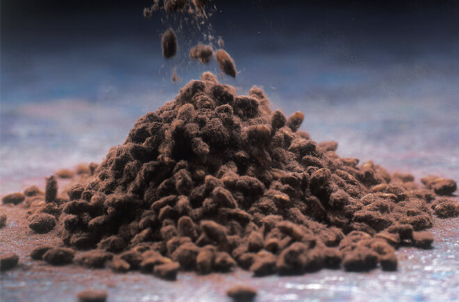 We make our traditional Black koji mold with 100% domestic rice